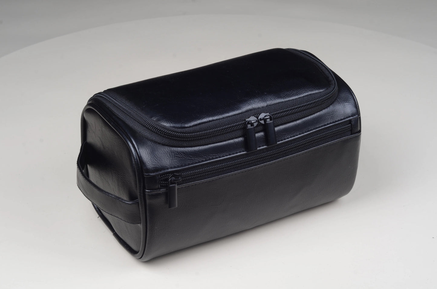 Men’s Leather Wash Bag