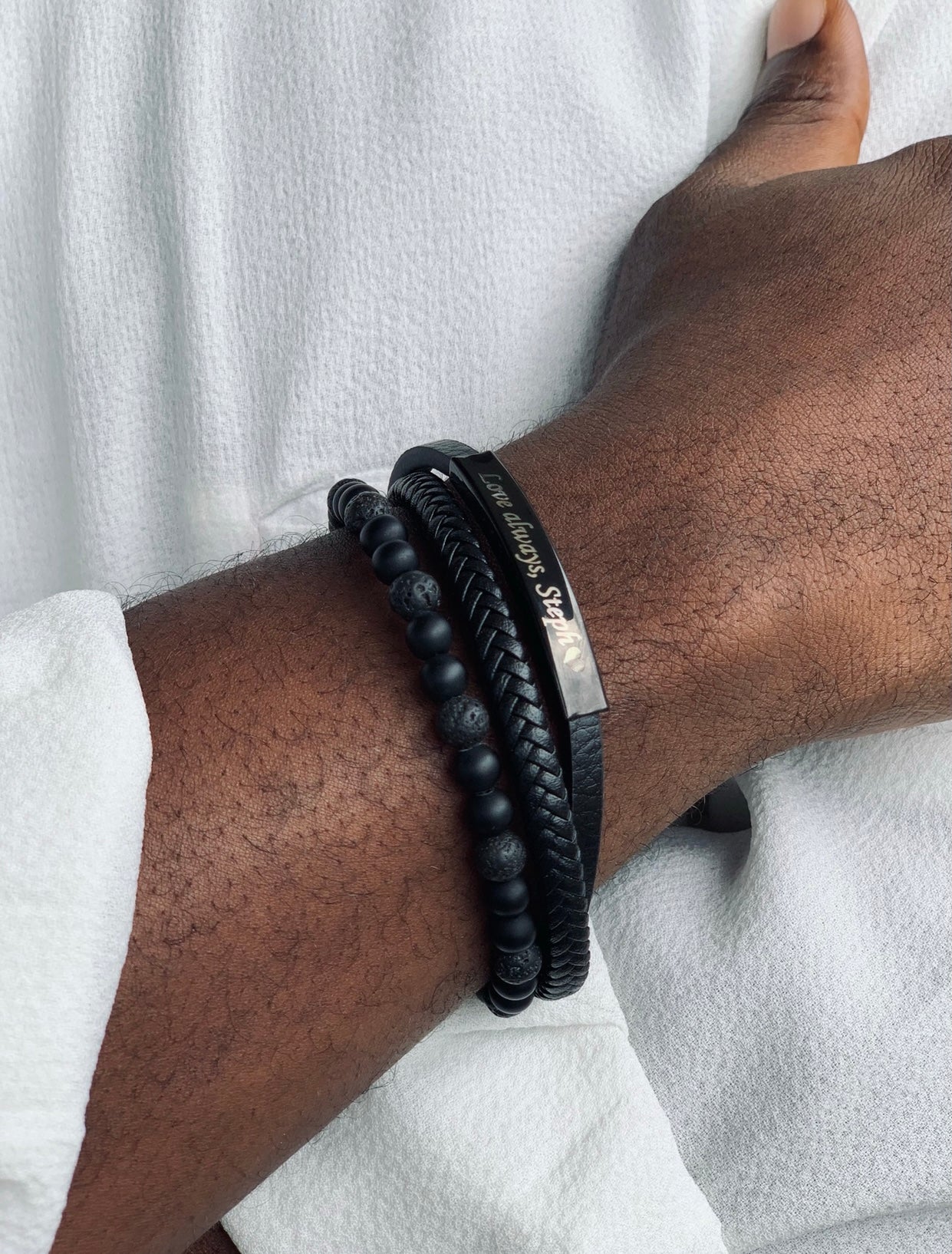 The Engraved Leather Bracelet (20 Letters Max)