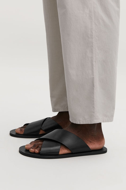 Godak Cross Style Slippers