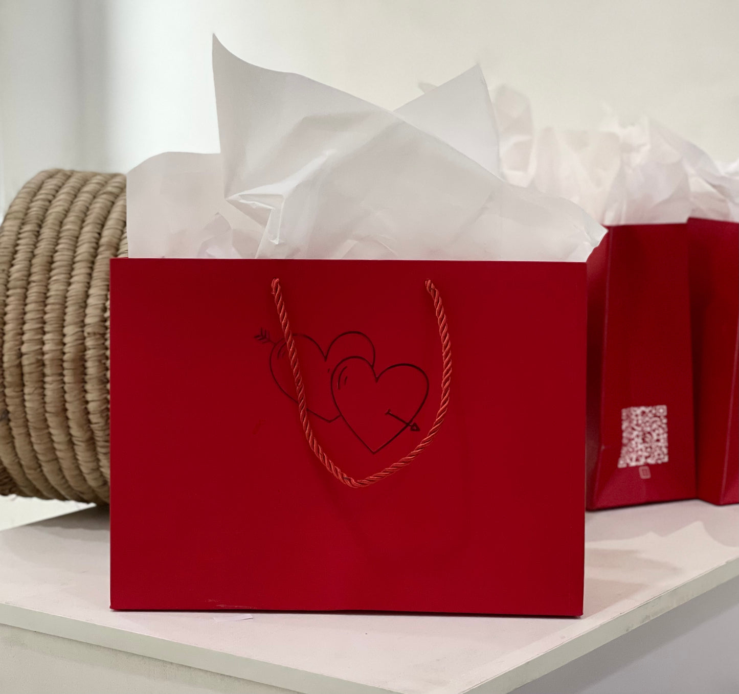 Cupid hearts Gift bag (comes in a protective mail box)